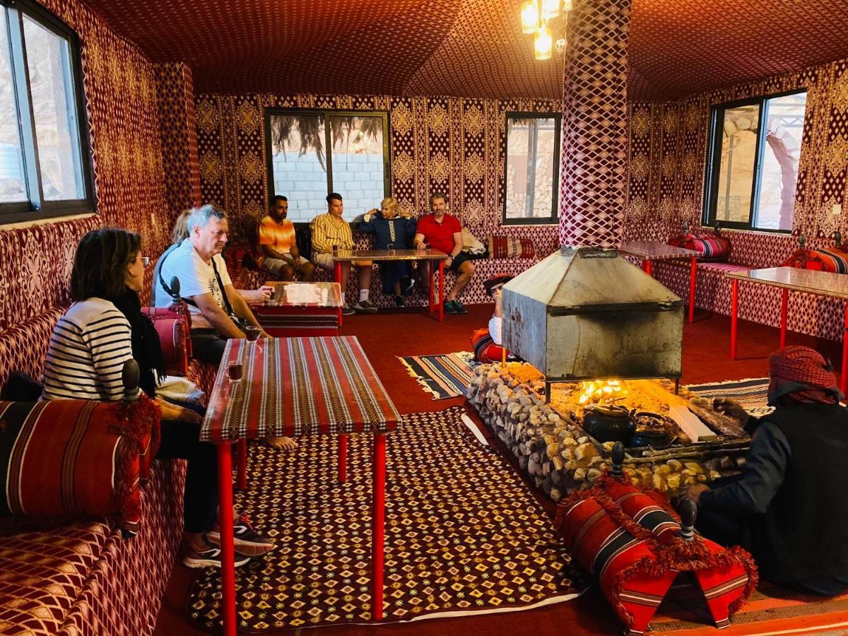 Star Guide Luxury Camp Ξενοδοχείο Ουάντι Ραμ Εξωτερικό φωτογραφία